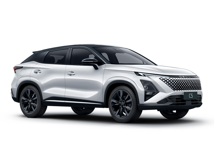 OMODA C5 New Белый с черной крышей